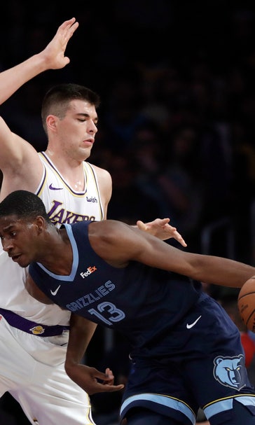 Grizzlies end 5-game skid by beating Lakers 107-99
